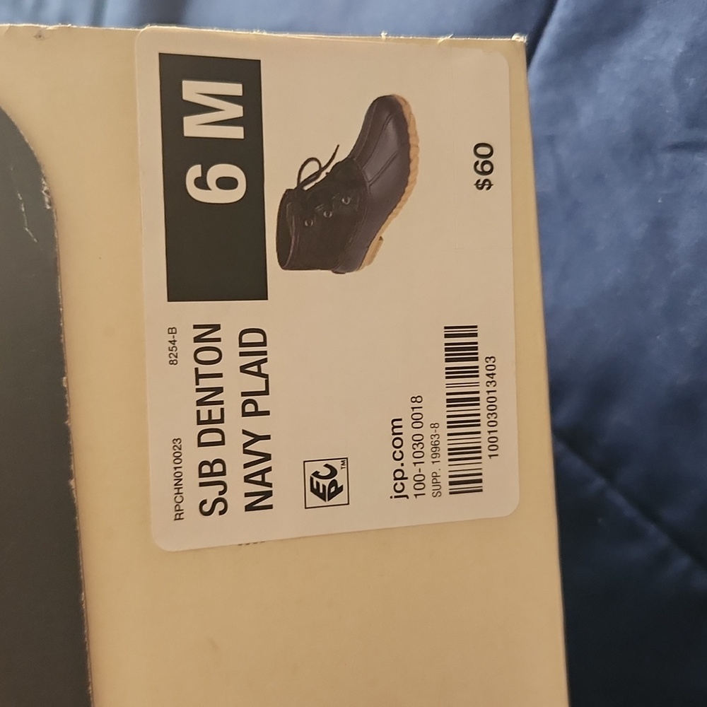 St John's Bay boots  Denton...  Duck Boots - Picture 5 of 5